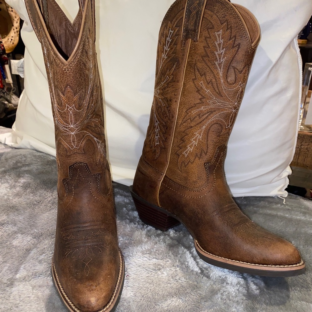 Justin Cowgirl boots